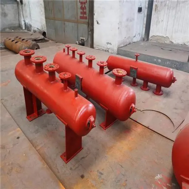 西峰分集水器安装高度